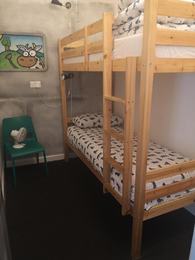 Igloo Hybrid Hostel Nottingham Luaran gambar